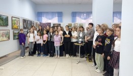 В Детской художественной школе г. Салавата открылась выставка Венеры Мартыновой