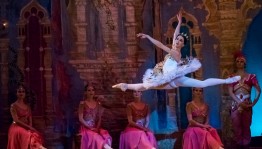 The Bashkir theater of Opera and Ballet is presenting "La Bayadere" ballet in France